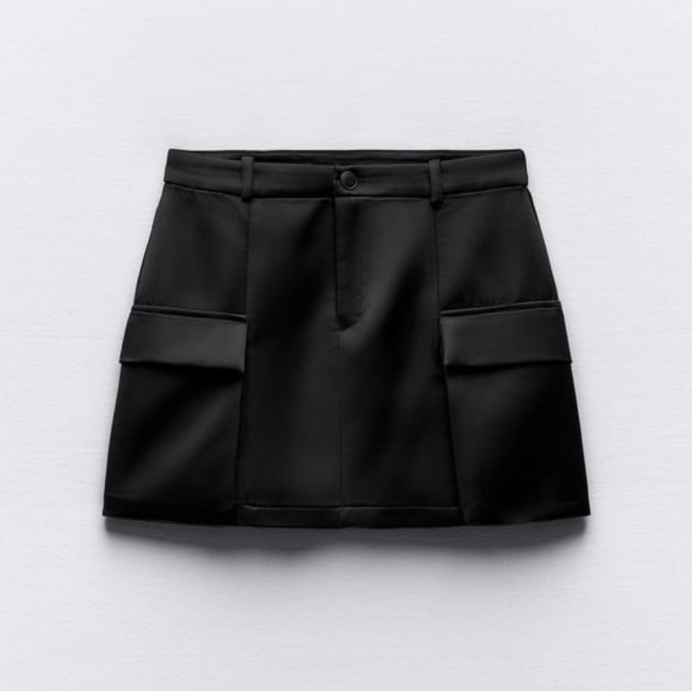 NWT Zara SATIN EFFECT CARGO MINI SKIRT
